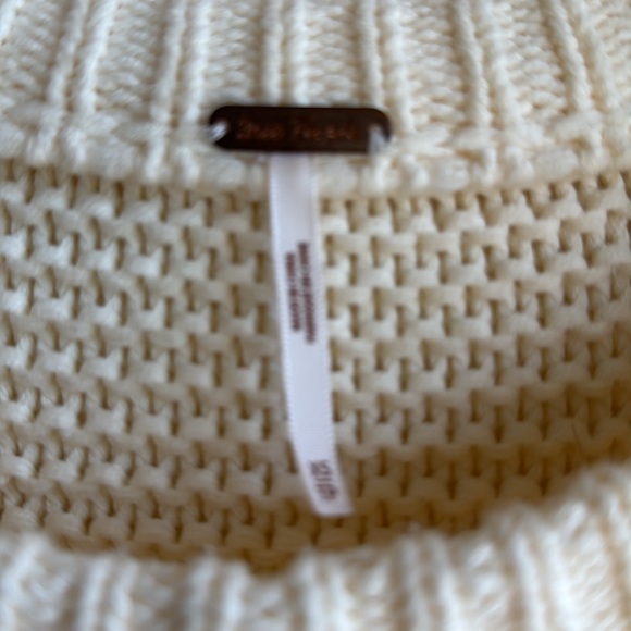 LN Free People Dream chunky Cable Knit Crew Sweater XS - Picture 2 of 4